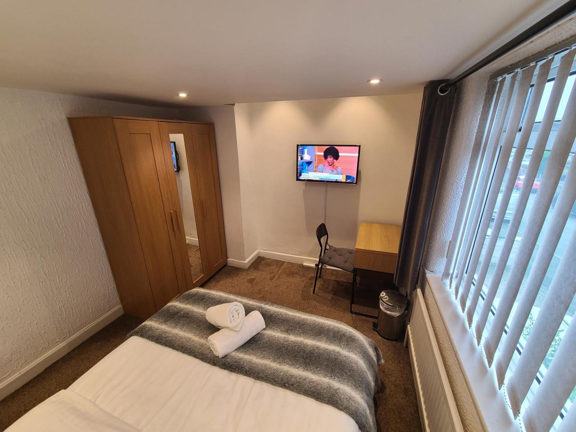 Droylsden Grand Near Etihad Stadium Coop Live מראה חיצוני תמונה